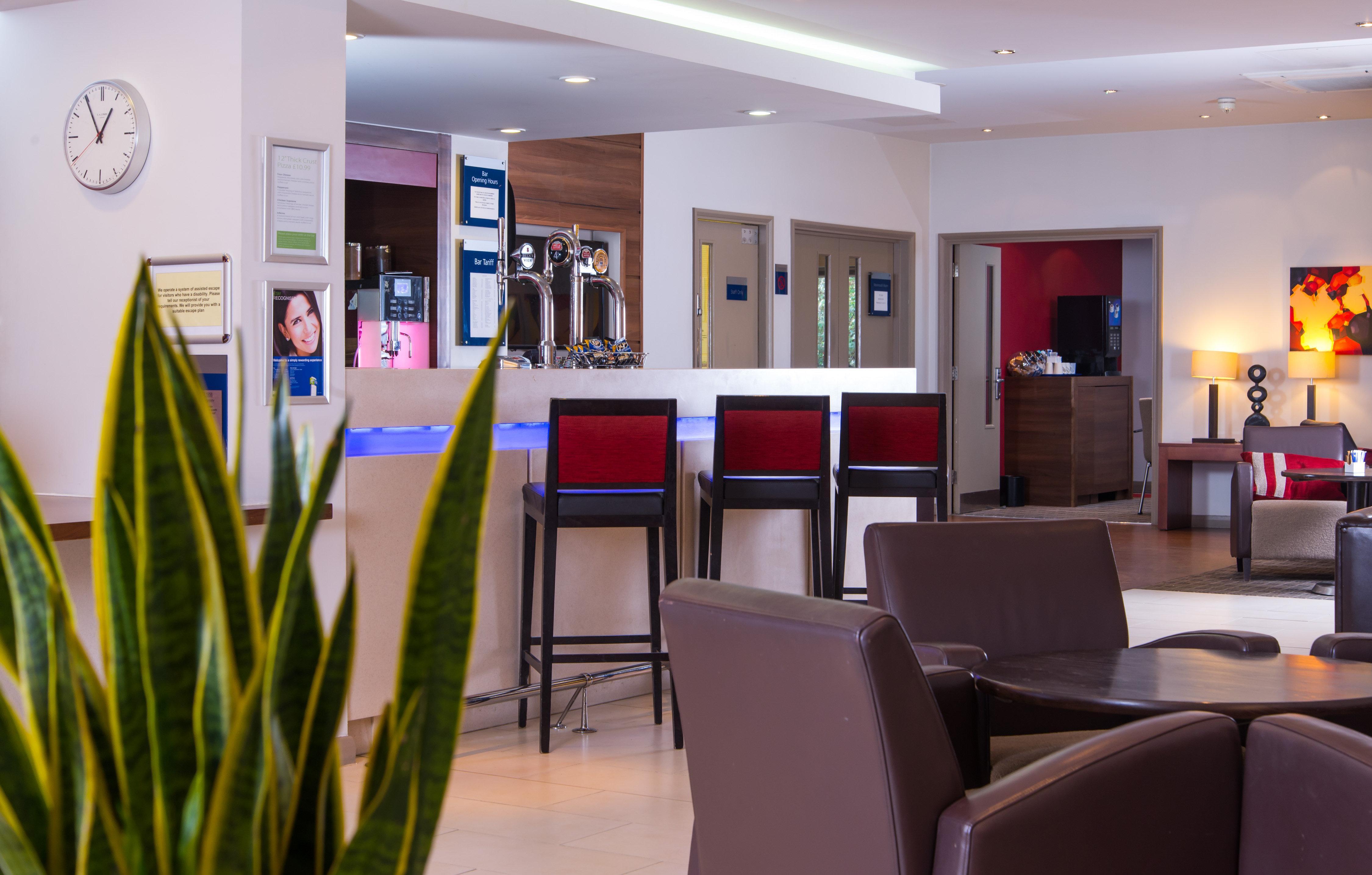Holiday Inn Express Taunton East By Ihg Εξωτερικό φωτογραφία